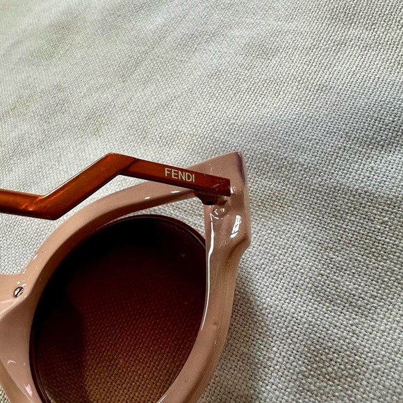Fendi Orange Pink Glitter Cat Eye Sunglasses - Picture 3 of 8